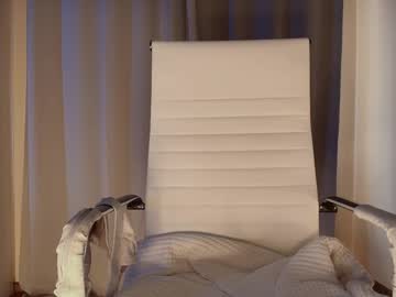 webcam girl hollyextra live cam image #12827172