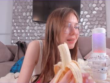 webcam girl _kawaiidesu_ live cam image #6329077