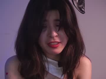 webcam girl amandamedrano live cam image #6041796