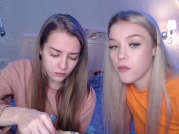 webcam couple amy__haris live cam image #3983724