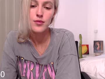 webcam girl sweetboobss1 live cam image #7214429