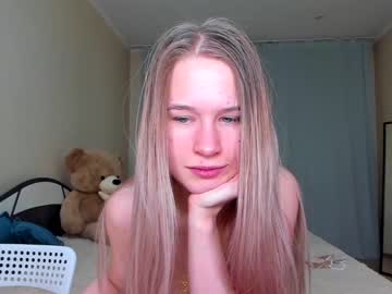 webcam girl yana_squrel_22 live cam image #1473809