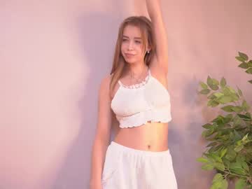 webcam girl _sleepyjenny_ live cam image #11832324