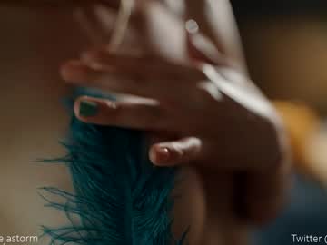 webcam girl alejastorm live cam image #7051375