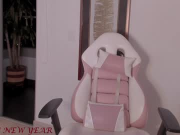 webcam girl scarlett__baker11 live cam image #11435417