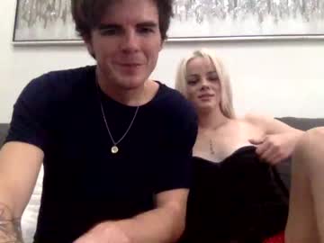 webcam couple taileyqueen live cam image #3853168