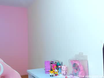 webcam girl sabrina_geek live cam image #2075280