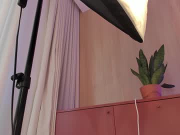 webcam girl sonya_kelsey live cam image #8020712