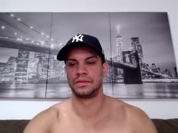 webcam man new_york_guy518 live cam image #1113224
