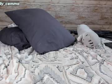 webcam girl mollycemma live cam image #7045542