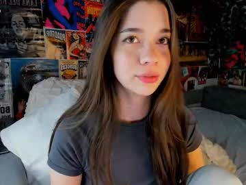 webcam girl flirtykitty_ live cam image #12609349