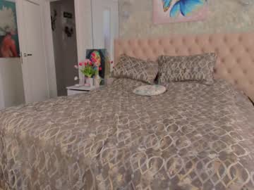 webcam girl sweety_rinushka_ live cam image #6814717