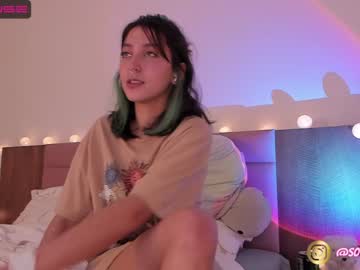 webcam girl maxinegh_ live cam image #2868083