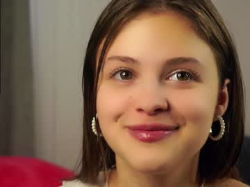 webcam girl a_whole_eternity live cam image #9405425