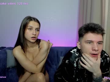 webcam couple playwithmil live cam image #4545468