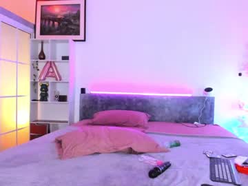 webcam girl l0ve_sh0w live cam image #8042974