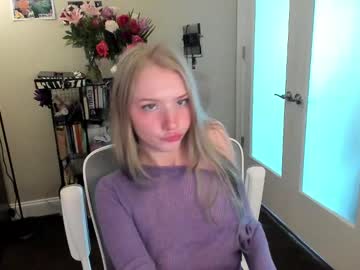 webcam girl eve003300 live cam image #10149835