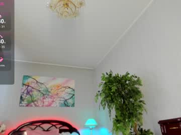 webcam girl flower_nicole live cam image #10146105