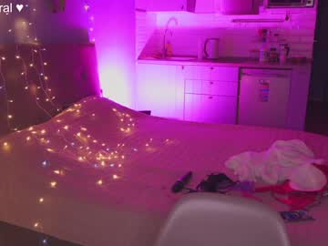 webcam girl aveksmr live cam image #904559