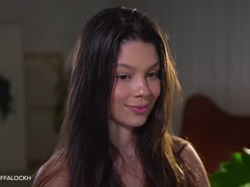 webcam girl tifalock_ live cam image #7988484