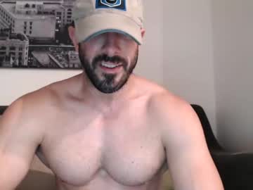 webcam man nerdmuscles2x live cam image #101099