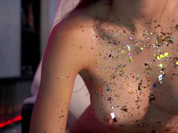 webcam girl xoxo_emma live cam image #245899