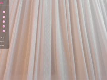 webcam girl little_effy18 live cam image #6933866