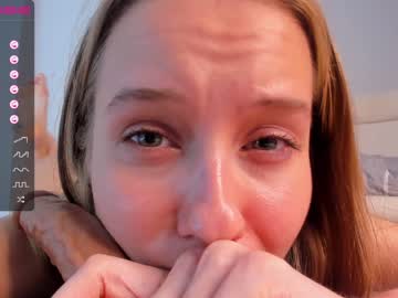 webcam girl tinaaarpp live cam image #3877208