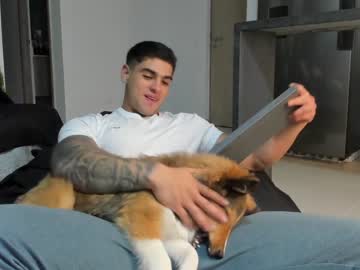 webcam man nicolasmuscle live cam image #8125789