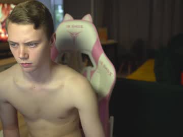 webcam man _sopranos_ live cam image #9784157