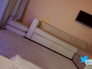 webcam girl hollyextra live cam image #4137562
