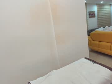 webcam girl ehotlovea live cam image #3878484