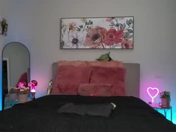 webcam couple ari_lovexo live cam image #7365231
