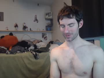 webcam man bedghost live cam image #4370383