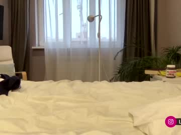 webcam girl lily_holy live cam image #2931660