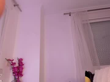 webcam girl mynameisnikki live cam image #6831888