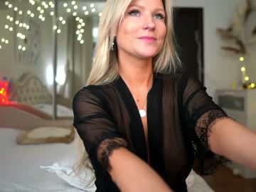 webcam girl oh_julie live cam image #8884327