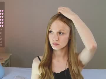 webcam girl cute_shine_babe live cam image #8595437
