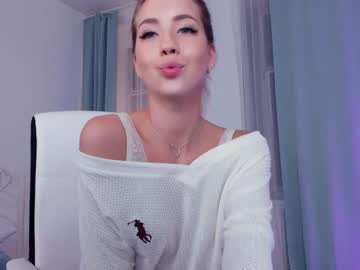 webcam girl emmi_rosee live cam image #135469