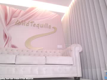 webcam girl wildtequilla live cam image #8730997