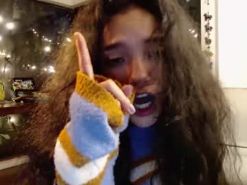 webcam girl makayla77 live cam image #1689392
