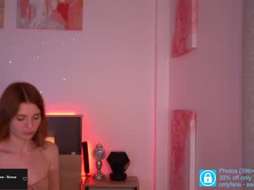 webcam girl sweetkira555 live cam image #1889908