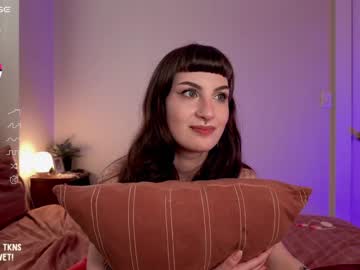 webcam girl lazylittlething live cam image #9495676