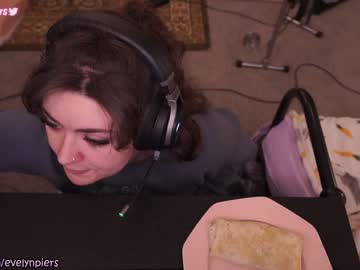 webcam girl evelynpiers live cam image #5382331