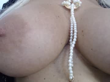 webcam girl marrylouanne live cam image #4759448