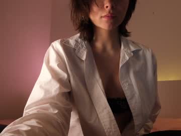 webcam girl sasha_ursx live cam image #1070284