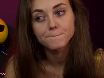 webcam girl lettymoa live cam image #6220744