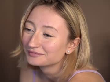 webcam girl wendy_amber live cam image #6972357