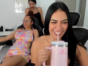 webcam couple emillybrowm live cam image #11972202