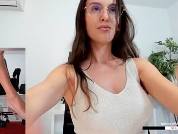webcam girl legswattitude live cam image #6651747